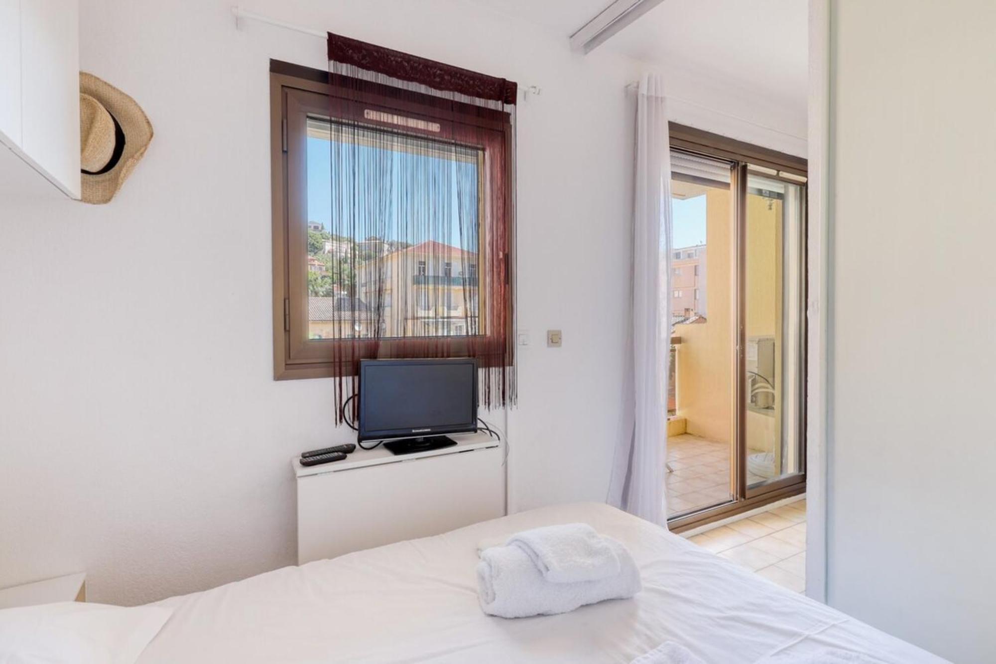 Lavandou - T2 In The City Center - 200 M From The Sea Le Lavandou Exterior foto